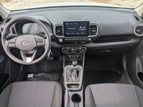 New 2026 Hyundai Venue SE image 14