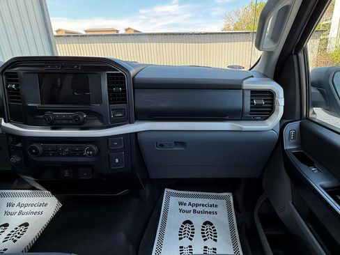 Used 2021 Ford F150 2WD Regular Cab image 12