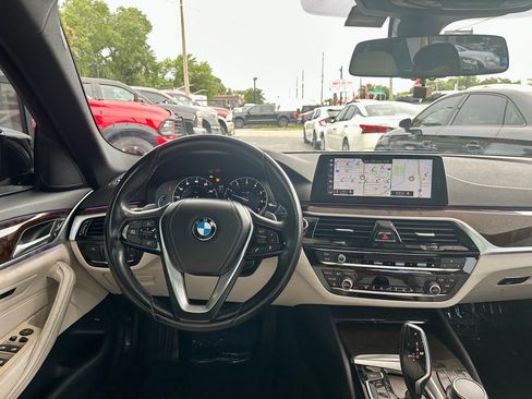 Used 2017 BMW 540i image 33