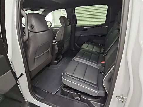 New 2026 GMC Sierra EV Elevation w/ Premium Package AWD/4WD image 31