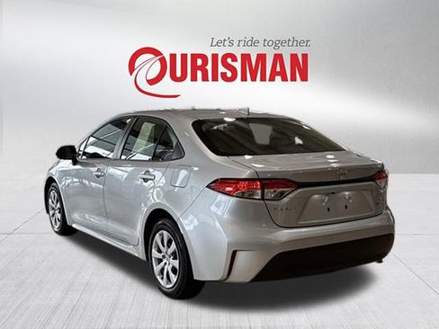 Used 2026 Toyota Corolla LE image 4
