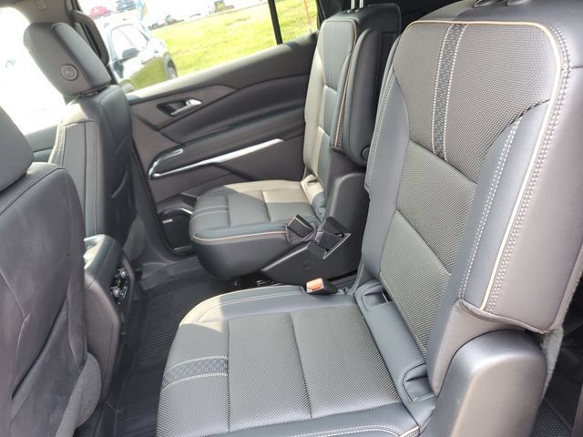 New 2026 Chevrolet Traverse High Country w/ LPO, Floor Liner Package FWD image 14