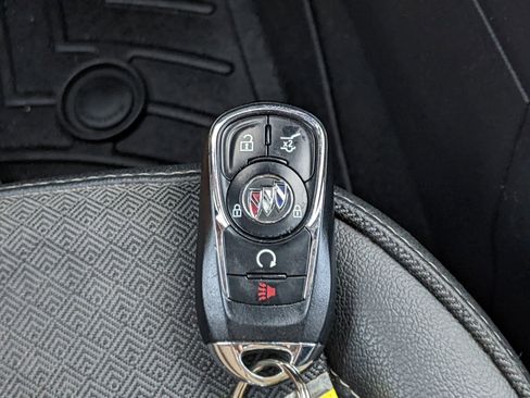 Used 2021 Buick Encore GX Select image 29