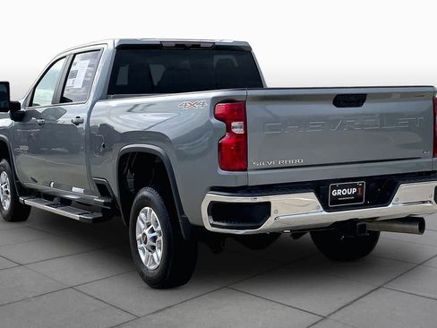 Used 2025 Chevrolet Silverado 2500 LT w/ Safety Package AWD/4WD image 12