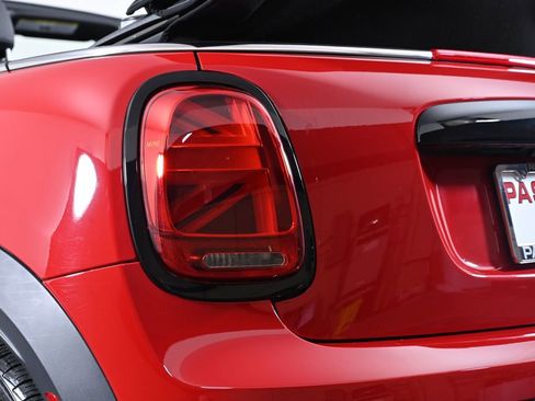Used 2023 MINI Cooper S image 11