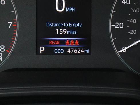 Used 2024 Toyota Corolla LE image 27