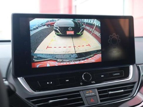 New 2025 Nissan Altima 2.5 SR w/ SR Premium Package image 13