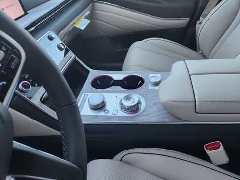 New 2026 Genesis GV80 2.5T Prestige image 11