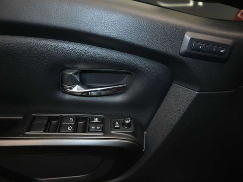Used 2024 Nissan Titan PRO-4X w/ Pro-4x Convenience Package AWD/4WD image 20