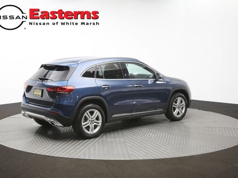 Used 2023 Mercedes-Benz GLA 250 4MATIC w/ Premium Package image 41
