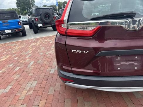 Used 2017 Honda CR-V LX image 8