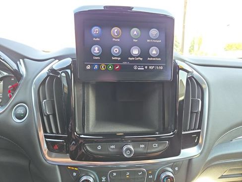 Used 2023 Chevrolet Traverse High Country AWD/4WD image 27