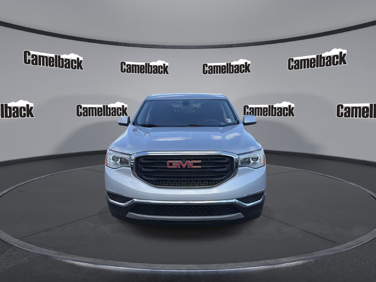 Used 2017 GMC Acadia SLE FWD image 2