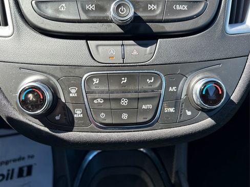 Used 2023 Chevrolet Malibu LT FWD image 25