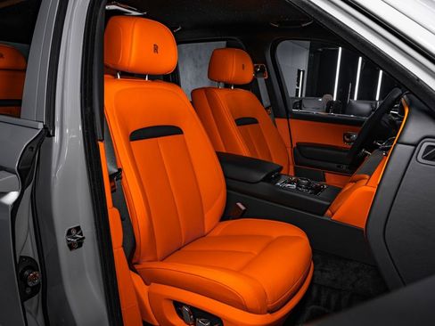 Used 2026 Rolls-Royce Cullinan AWD/4WD image 46