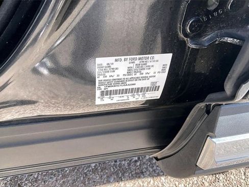 Used 2020 Ford Explorer Platinum image 33