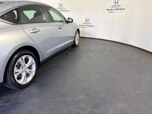 Certified 2025 Honda Accord LX image 4