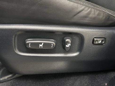 Used 2017 Toyota Land Cruiser AWD/4WD image 17
