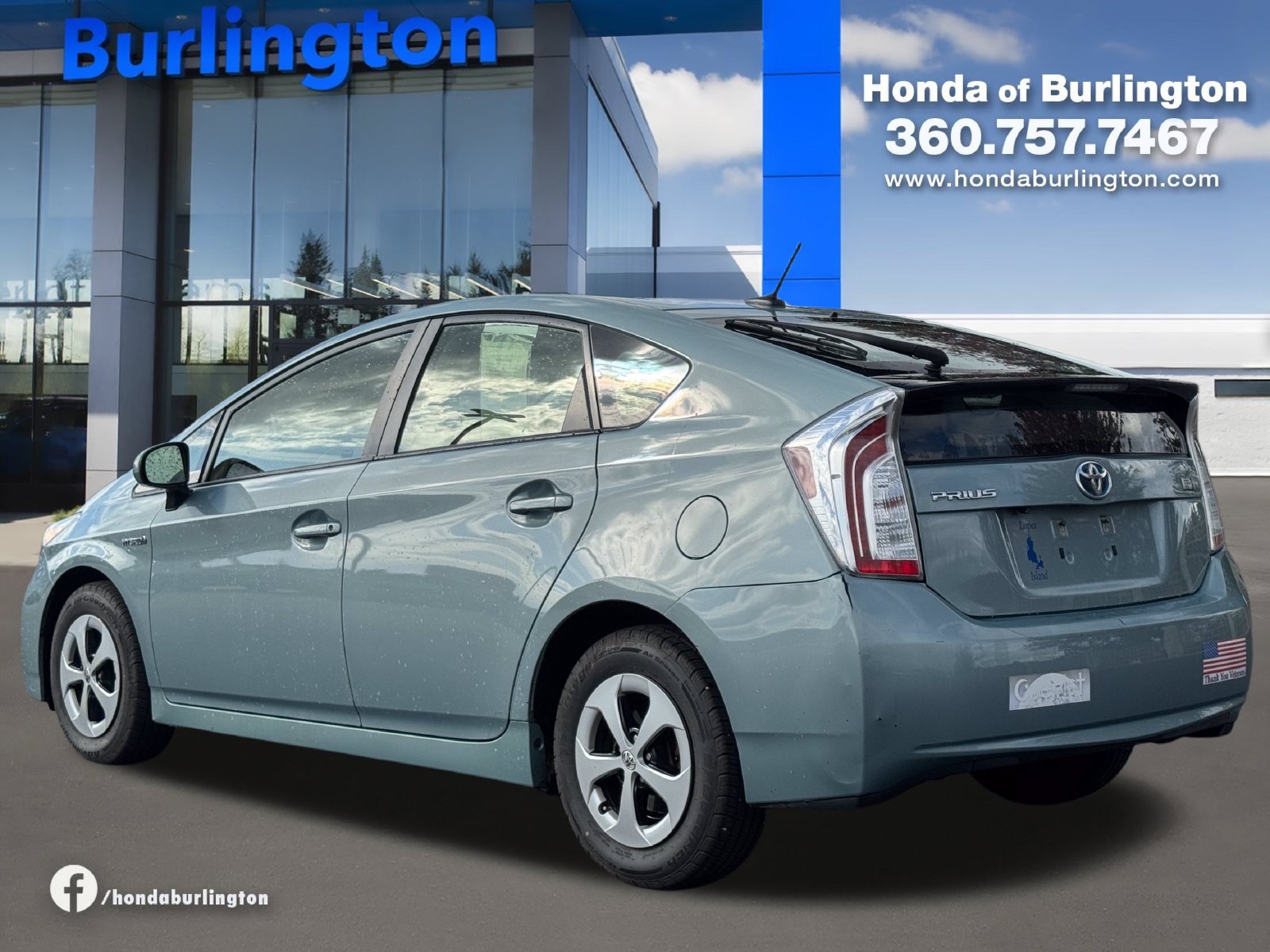 Used 2012 Toyota Prius Three w/ Protection Pkg FWD image 4