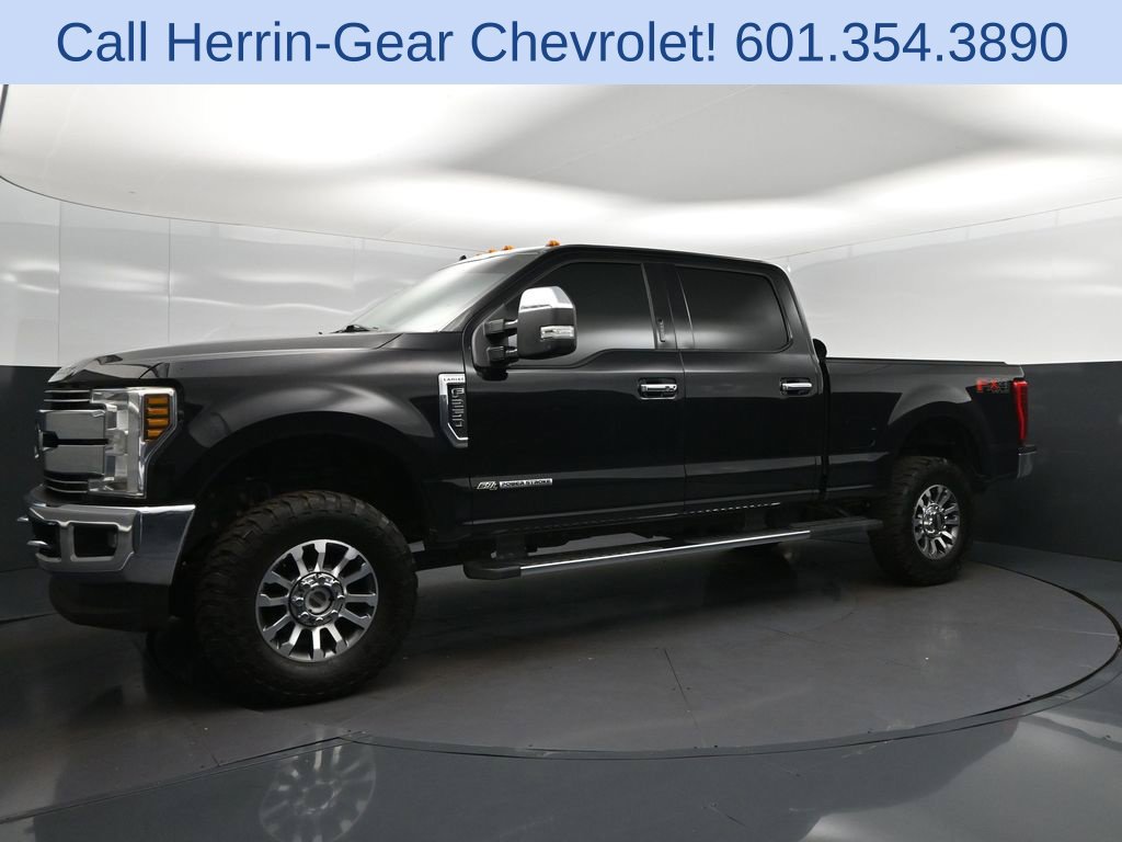 Used 2019 Ford F250 4x4 Crew Cab Super Duty image 3