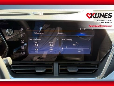 New 2026 Chevrolet Trax LT w/ Driver Confidence Package FWD image 35