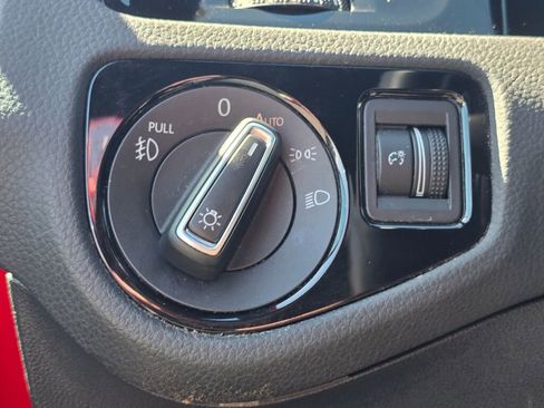 Used 2019 Volkswagen GTI S w/ Driver Assistance Package FWD image 22