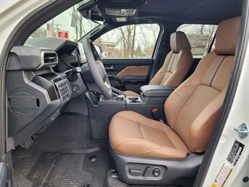 New 2026 Toyota 4Runner Limited image 14