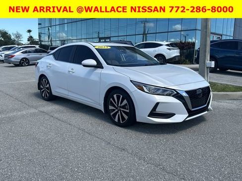 Used 2023 Nissan Sentra SV w/ SV Premium Package image 4