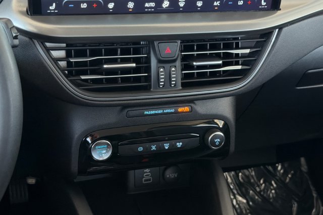 Used 2024 Ford Escape SE FWD image 25
