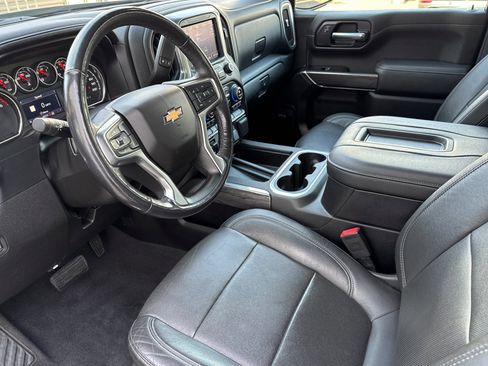 Used 2019 Chevrolet Silverado 1500 LTZ w/ LTZ Convenience Package image 10