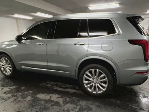 Certified 2023 Cadillac XT6 Premium Luxury AWD/4WD image 6