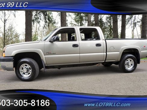 Used 2003 Chevrolet Silverado 2500 LT w/ Skid Plate Package AWD/4WD image 5