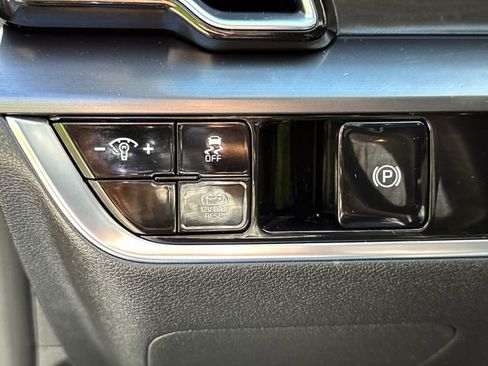 Used 2023 Kia Sportage EX AWD/4WD image 26