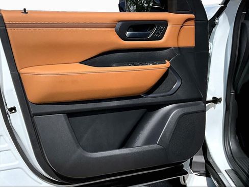 New 2026 Nissan Armada Platinum Reserve AWD/4WD image 16