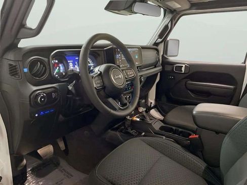 Used 2025 Jeep Wrangler Unlimited Rubicon 4xe w/ Safety Group image 61