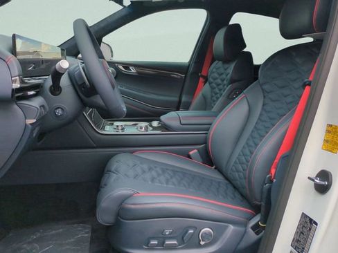 New 2026 Genesis GV80 3.5T e-SC image 11