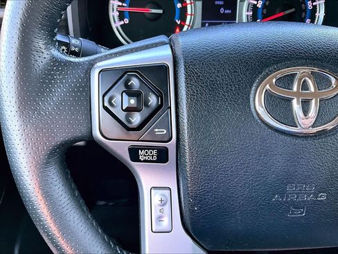 Used 2016 Toyota 4Runner SR5 Premium AWD/4WD image 23