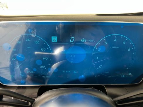 New 2026 Mercedes-Benz GLC 300 4MATIC image 17