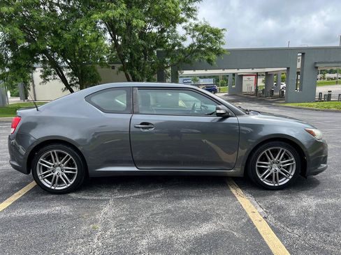 Used 2011 Scion tC FWD image 7