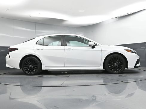 Certified 2024 Toyota Camry SE image 29