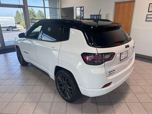 Used 2022 Jeep Compass High Altitude AWD/4WD image 8