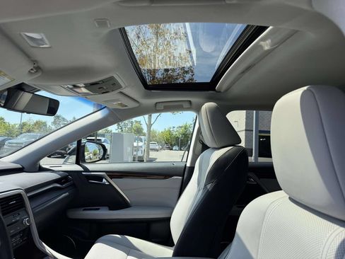 Used 2019 Lexus RX 350 AWD w/ Navigation Package image 20