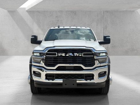 New 2026 RAM 4500 Tradesman w/ Chrome Appearance Group AWD/4WD image 2