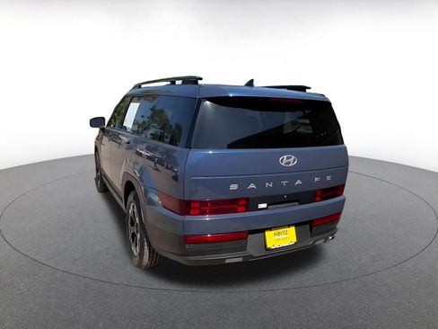Used 2025 Hyundai Santa Fe SEL FWD image 11