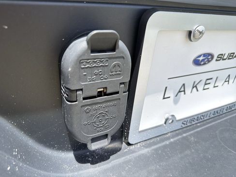 Used 2023 Jeep Gladiator Sport AWD/4WD image 30
