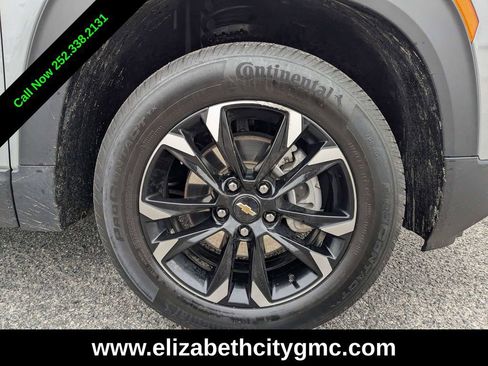 Used 2023 Chevrolet TrailBlazer LT image 12