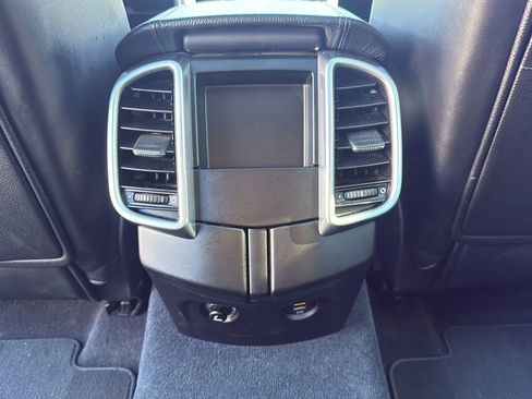 Used 2017 Porsche Cayenne image 30