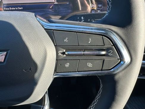 New 2024 Chevrolet Equinox EV LT AWD/4WD image 17