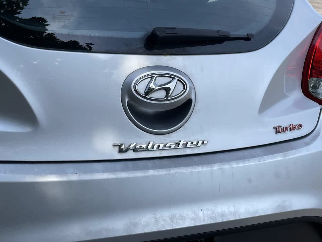 Used 2013 Hyundai Veloster Turbo FWD image 33