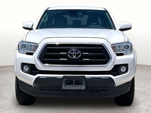 Used 2021 Toyota Tacoma SR5 RWD image 3